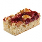 Пирог с вишней и ревенем